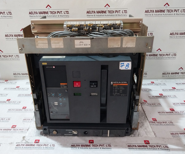 Merlin Gerin M16 N1 Masterpact Circuit Breaker 1600A 1000V 200/250Vac 50/60Hz