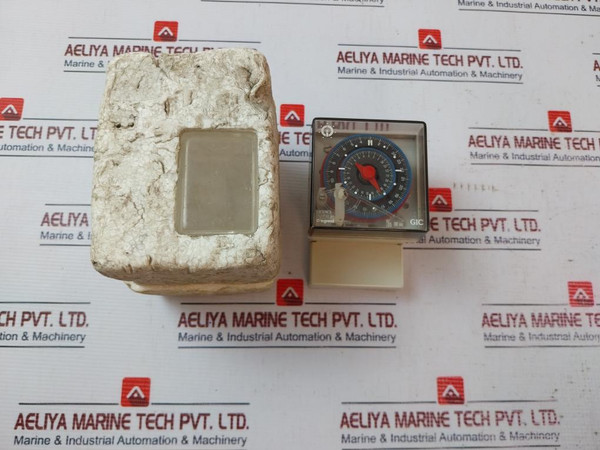 Gic Larsen & Toubro Qtt Analog Time Switch Q739B1