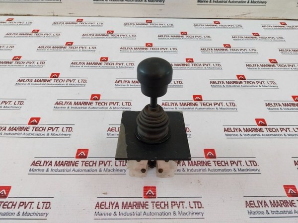 4930 Non-follow-up Joystick Controller Used