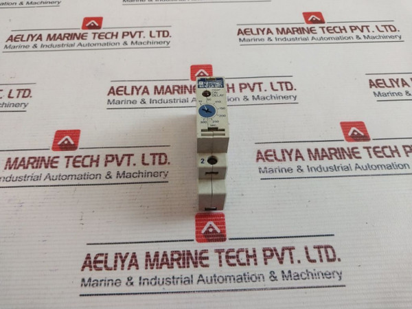 Telemecanique Re1-la003 Time Delay Relay 10-300 Sec 24-240V Used