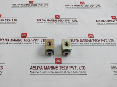 0Cukab1915-a Shuttle Valve 182-0421
