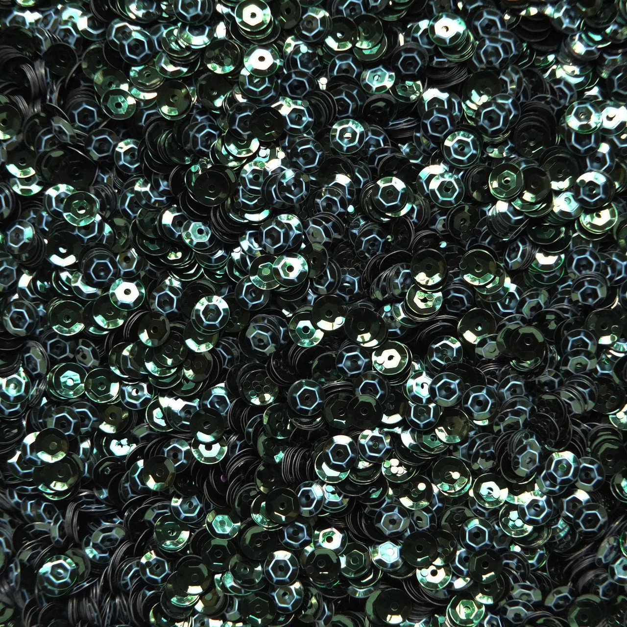5mm Cup Sequins Forest Green Metallic
