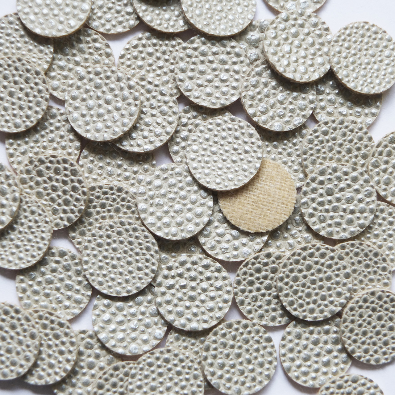 15mm Vinyl Disc White Gold Speckles No Hole Round Circle