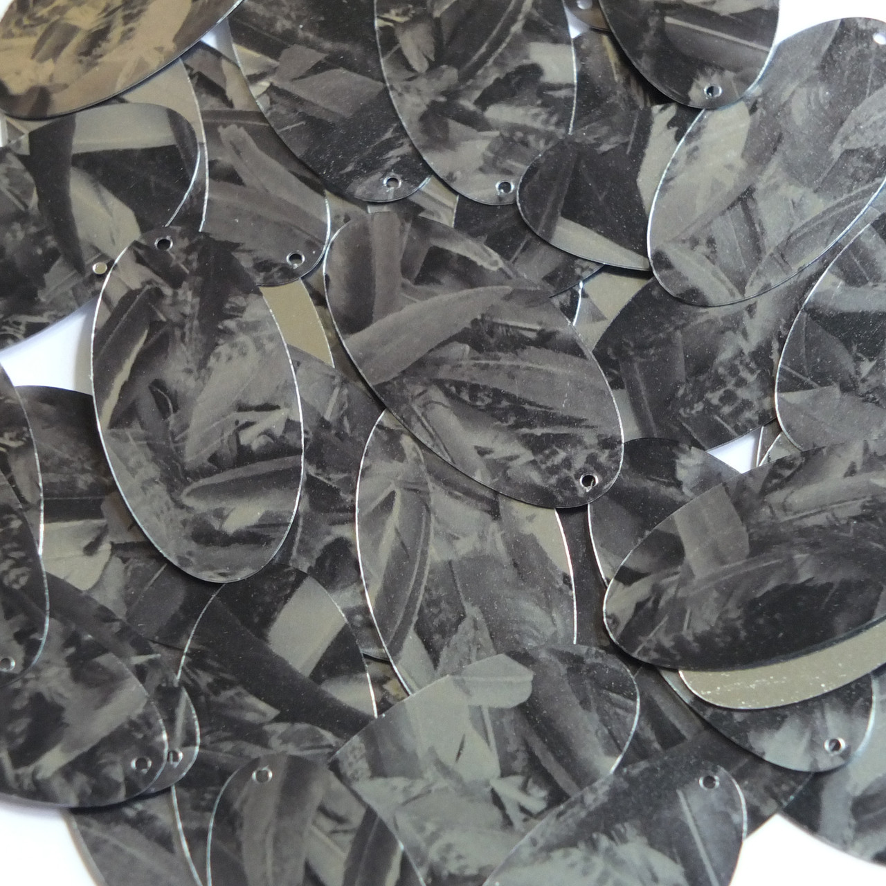 Oval Sequins 1.5" Black Silver Bird Feathers Print Metallic
