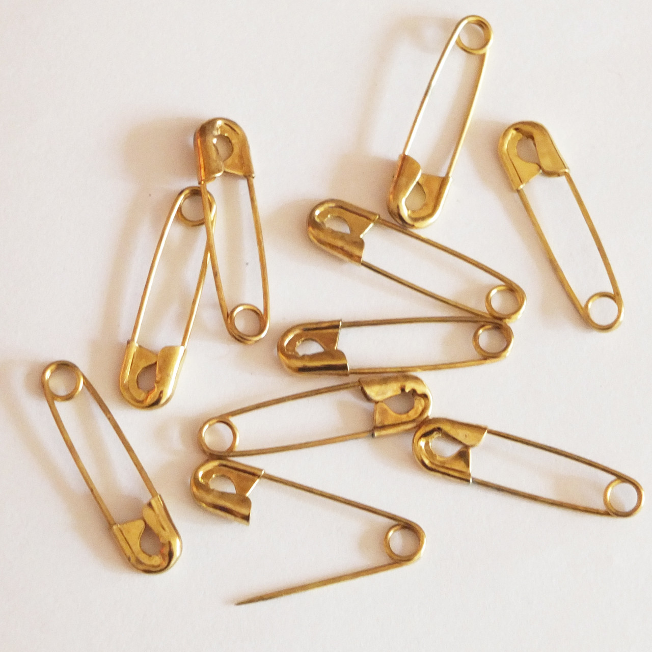 Gold Safety Pins 7/8 ( Size #0) Pack of 100 Made in USA