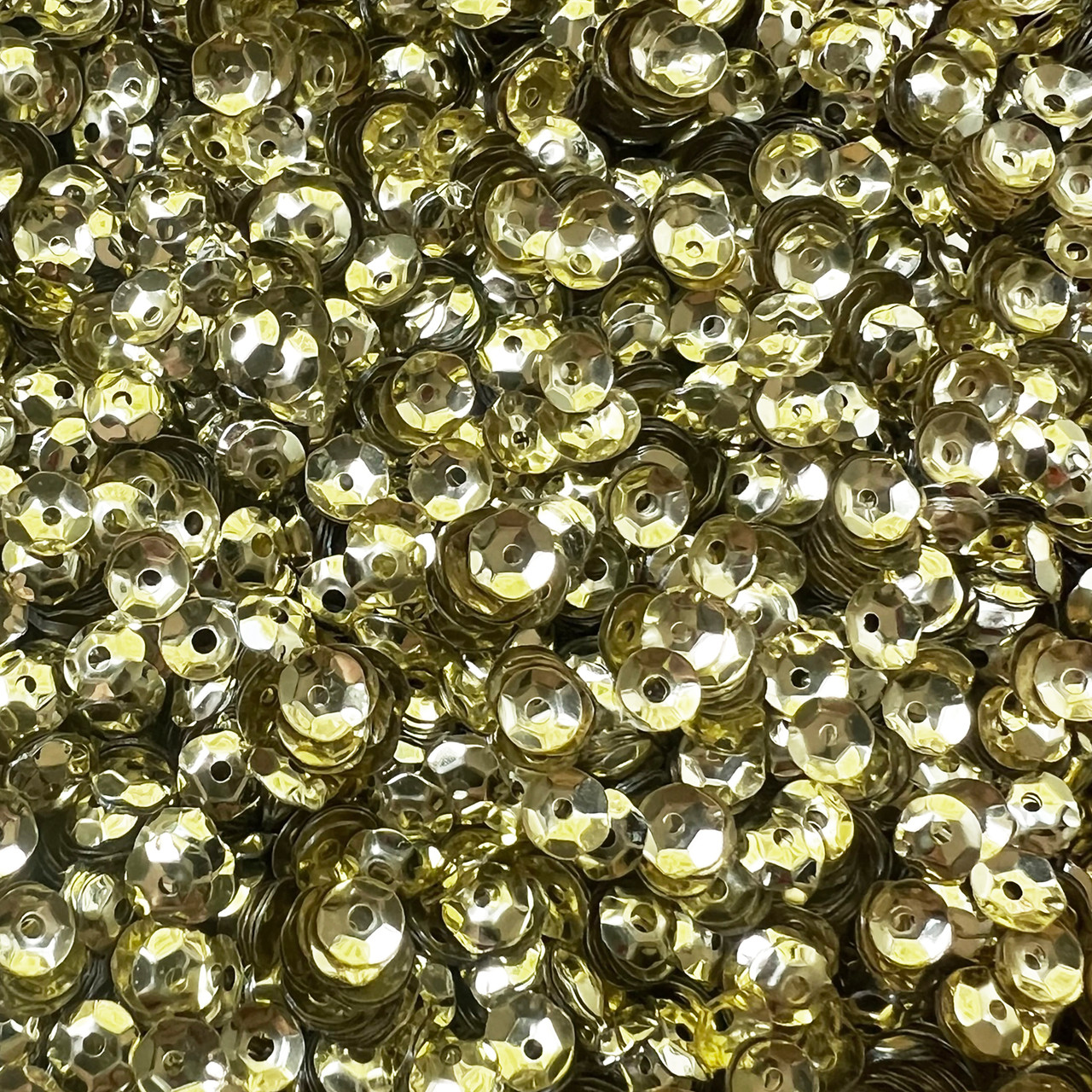5mm Cup Sequins Pale Yellow Gold Metallic
