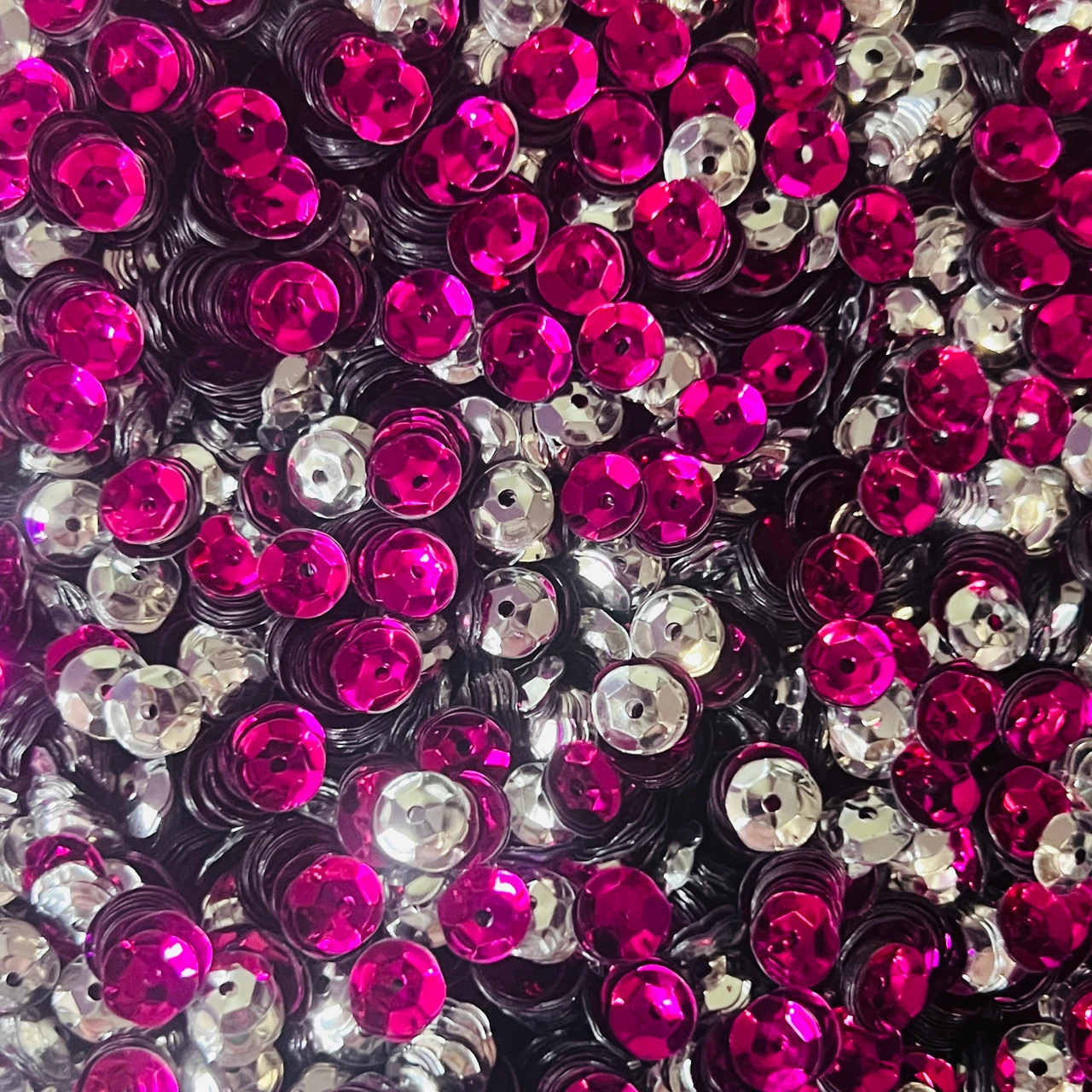 6mm Cup Sequins Fuschia Silver Metallic Reversible Made in USA