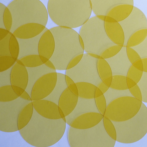 Round Vinyl Shape 40mm Yellow Go Go Transparent