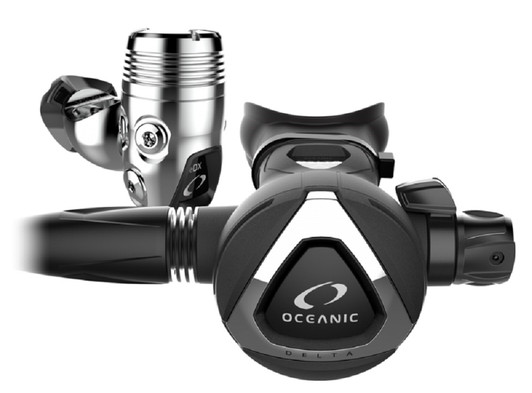 Oceanic Delta 5 Regulator - Black
