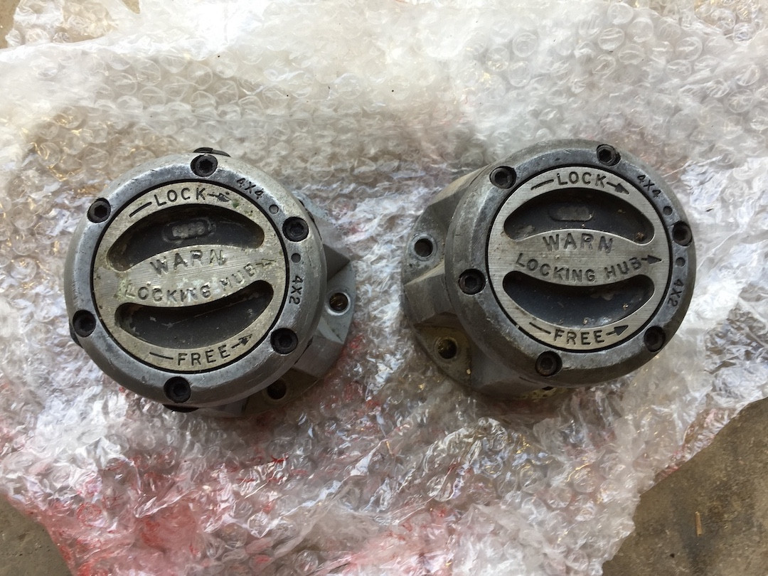 Toyota Land Cruiser FJ40 FJ55 FJ80 FZJ80 WARN Manual Locking Hubs
