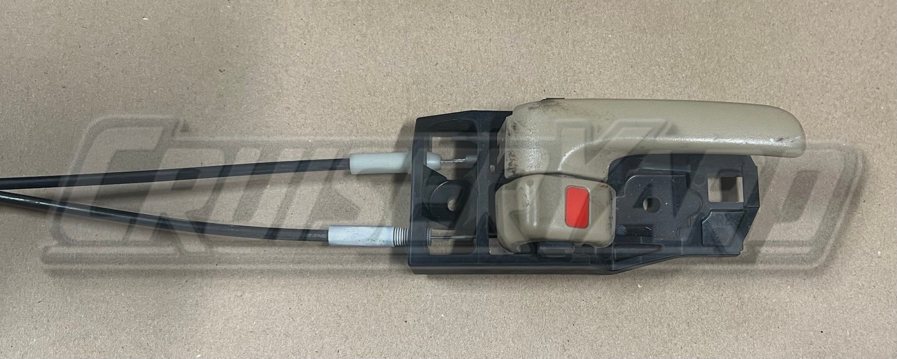 Toyota Land Cruiser UZJ100 OEM Right Rear Lock Actuator 69050