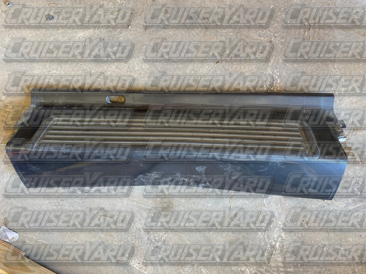Toyota Land Cruiser FZJ80 LX450 Plastic Rear Center Bumper 52350