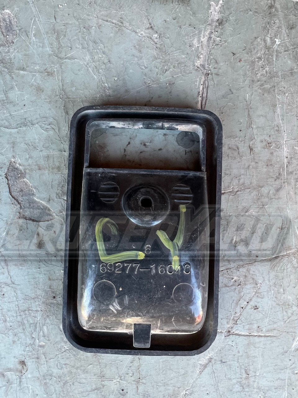 Toyota Land Cruiser FJ60 FJ62 Gray Door Handle Bezel/Cup 69277