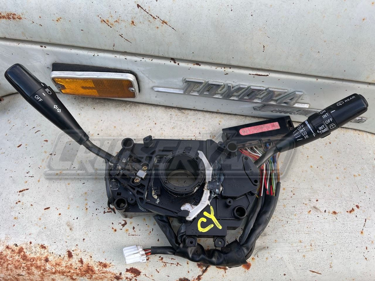 Toyota Land Cruiser FZJ80 LX450 Turn Signal Switch 84310-6A261