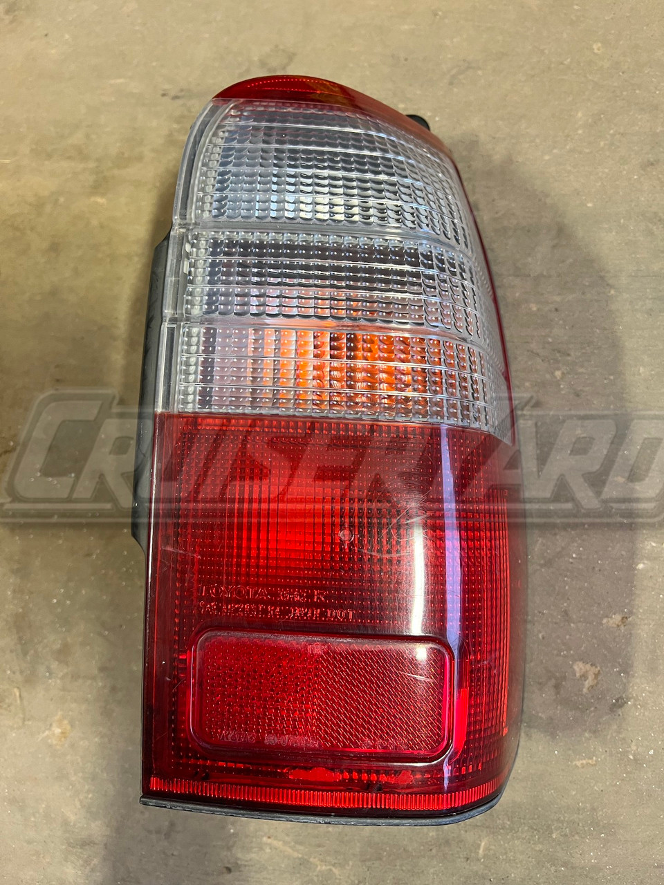 Toyota 4Runner OEM 3rd Gen Right Rear Tail Light 81551-35121