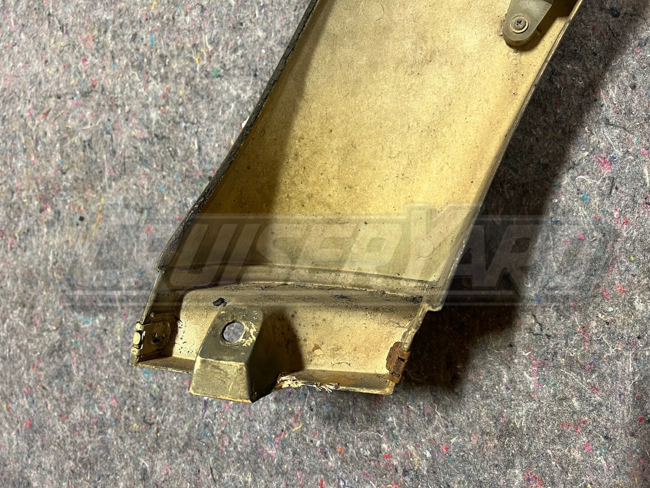 Toyota Land Cruiser FZJ80 Front Left Fender Flare