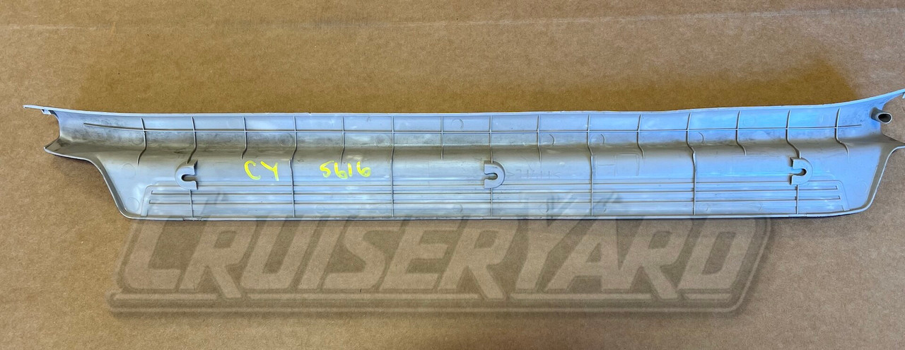 Toyota Land Cruiser UZJ100 Tan Front Right Door Scuff Plate 67913
