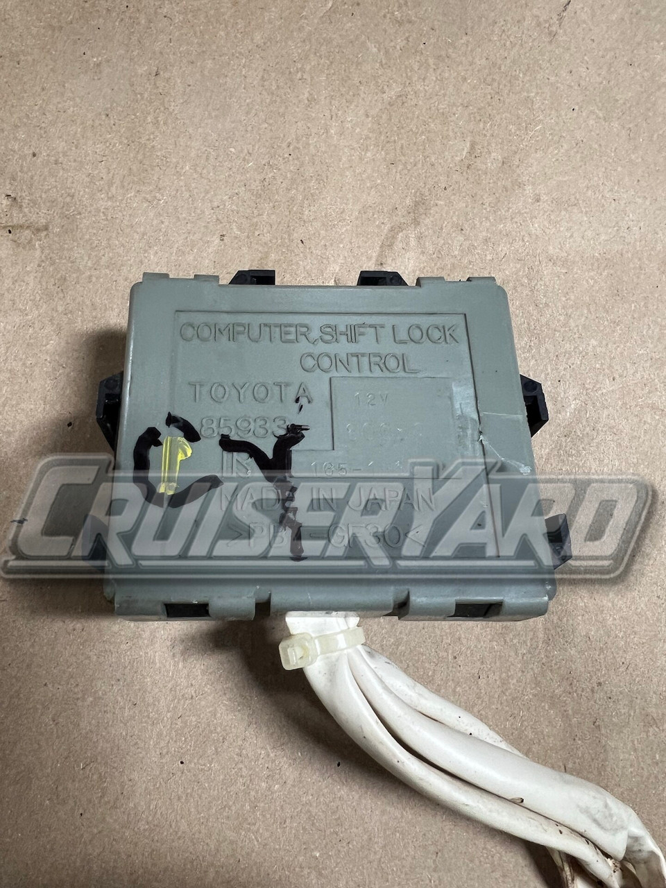 Toyota Land Cruiser FZJ80 Shift Lock Control Computer 85933