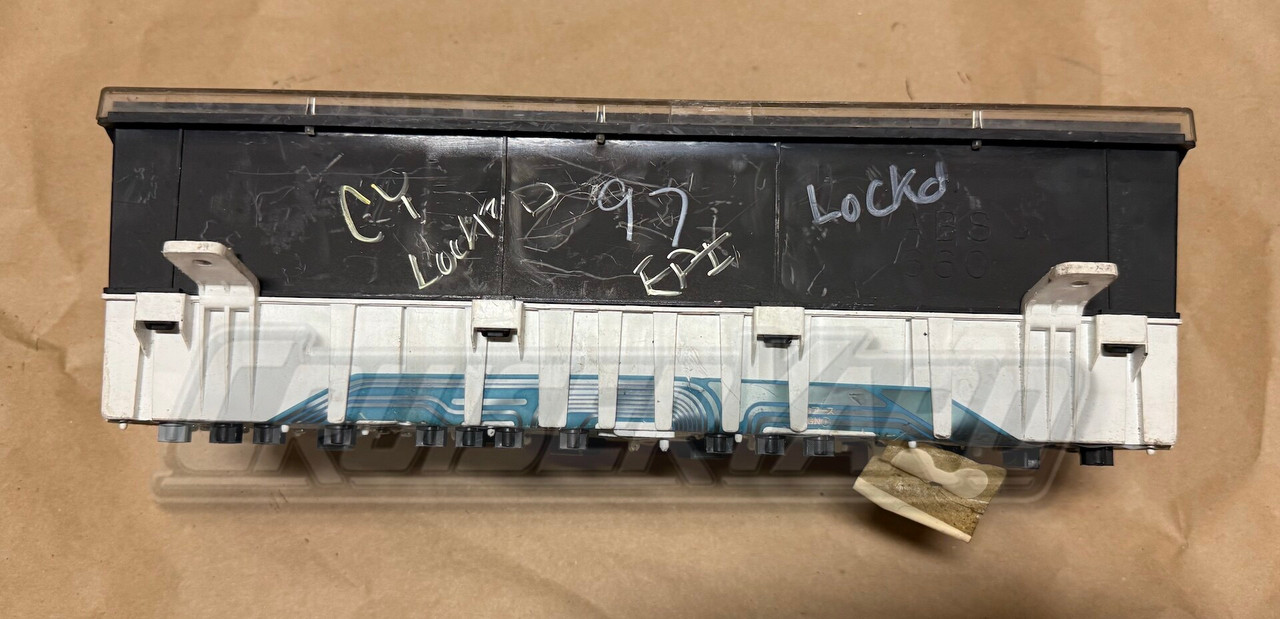 Toyota Land Cruiser 95-97 FZJ80 LX450 Locked Gauge Cluster 83800