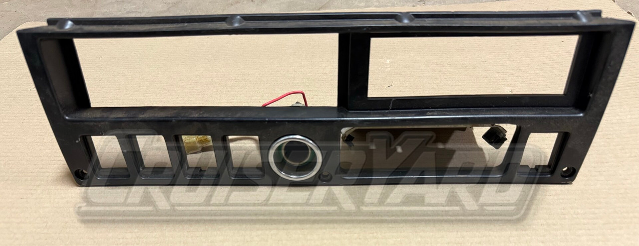 Toyota Land Cruiser FJ60 HVAC Center Instrument Bezel 55412-90A01