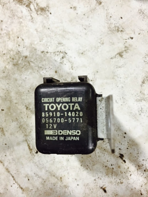 Toyota Land Cruiser 62 Series Circuit Opening Relay 85910-14020