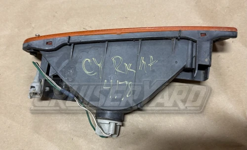 Toyota Land Cruiser FJ80 FZJ80 Right Turn Signal Light 81511-60361
