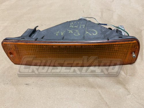 Toyota Land Cruiser FJ80 FZJ80 Right Turn Signal Light 81511-60361