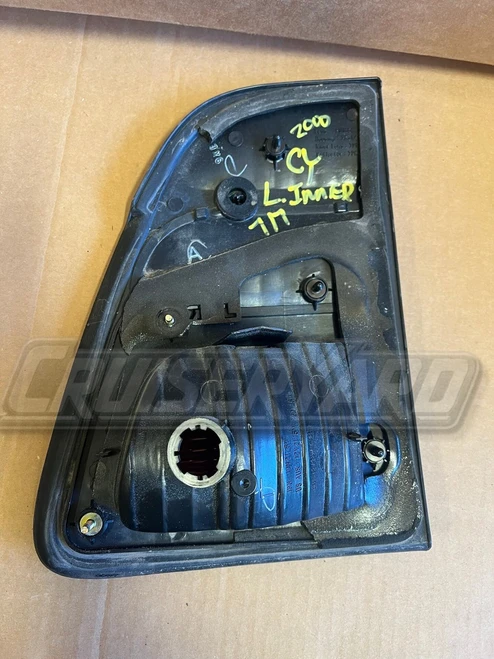 Toyota Land Cruiser OEM UZJ100 Left Inner Taillight 81590-60040