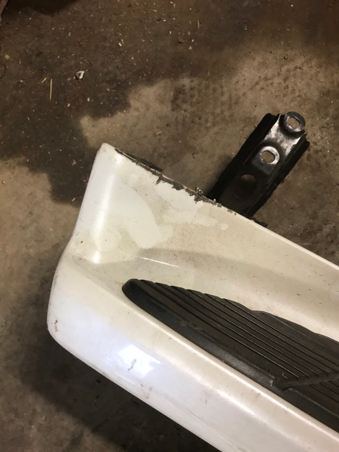 Lexus LX470 Set of White OEM Lighted Running Boards