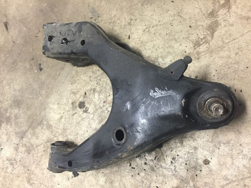 Toyota Land Cruiser UZJ100 Right Front Suspension Arm Assy 48620-60010