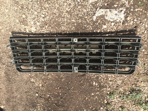 Toyota Land Cruiser FJ60 OEM TOYOTA Front Grill