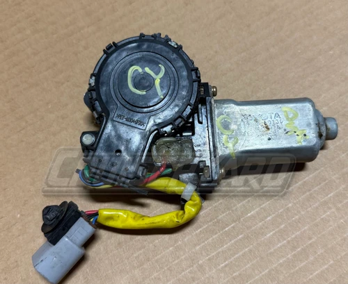 Toyota Land Cruiser OEM UZJ100 Left Front Window Motor 85720-60130