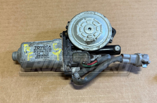 Toyota Land Cruiser OEM UZJ100 Right Front Window Motor 85710-60100