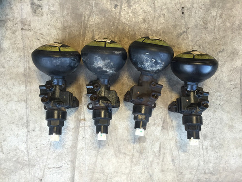 LX470, Accumulator Rear Suspension Control, Right