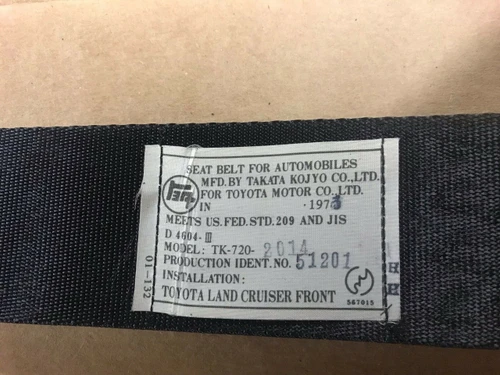 Toyota Land Cruiser FJ40 Front Shoulder 3 Point Seat Belts