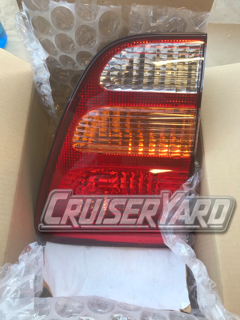 Toyota 4Runner OEM 3rd Gen Right Rear Tail Light 81551-35121