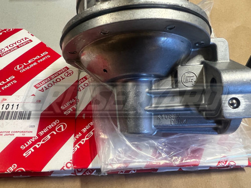 New Toyota Land Cruiser OEM 1976-1980 2F FJ40 Fuel Pump 23100-61011