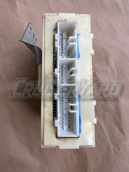 Toyota Land Cruiser Lexus FZJ80 LX450 AC Amplifier 88650-60210