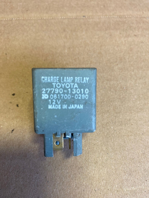 Toyota Land Cruiser FJ60 FJ62 FJ80 Charge Lamp Relay 27790-13010