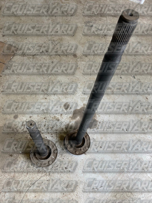 Toyota Land Cruiser FJ60 FJ62 Right/Short Side Rear Axle Shaft 42311-60060