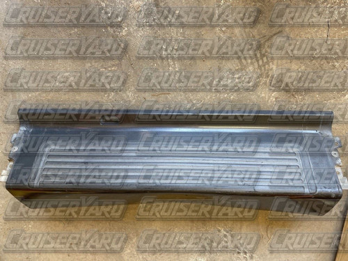 Toyota Land Cruiser FZJ80 LX450 Plastic Rear Center Bumper 52350-60900