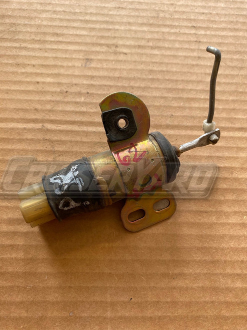 Toyota Land Cruiser FJ62 OEM Right Rear Door Lock Actuator 85470-90A02