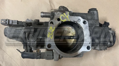 Toyota Land Cruiser LX470 Tundra 2UZ Throttle Body Assembly 22030-50141