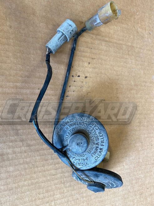 Toyota Land Cruiser FJ60 FJ62 Brake Master Cylinder Cap 84460-22010