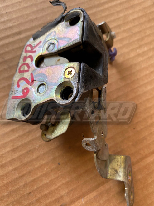 Toyota Land Cruiser FJ62 Left Rear Door Lock Assembly 69340-90A01