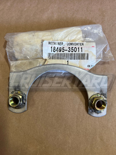 New OEM 4Runner Hilux Exhaust Pipe Retainer Converter 18495-35011