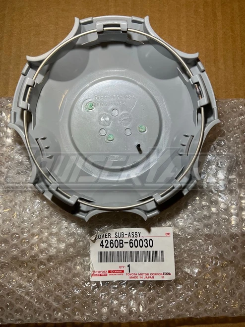 New OEM Toyota Land Cruiser URJ200 Hubcap Wheel Cap Cover 4260B-60030