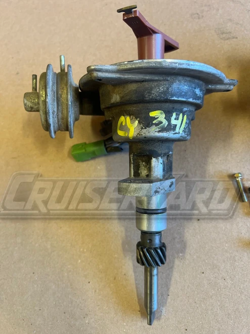 Toyota Land Cruiser OEM FJ60 2F Large Cap Distributor 19100-61102