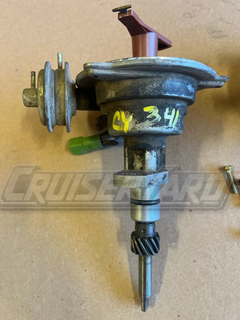 Toyota Land Cruiser OEM FJ60 2F Large Cap Distributor 19100-61102