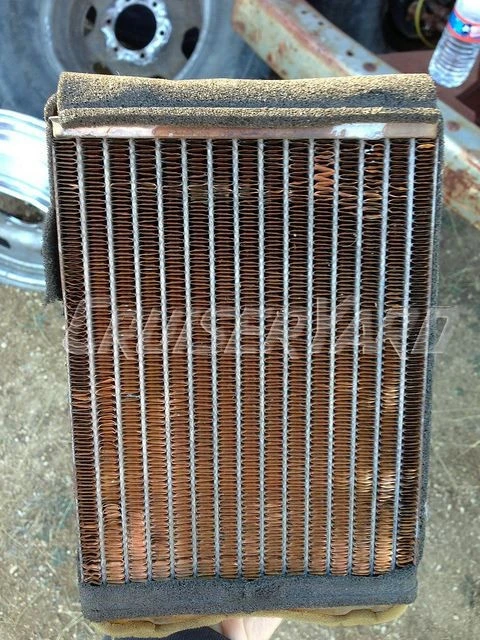 Toyota Land Cruiser FJ60 OEM Front Heater Core 87107-90A00